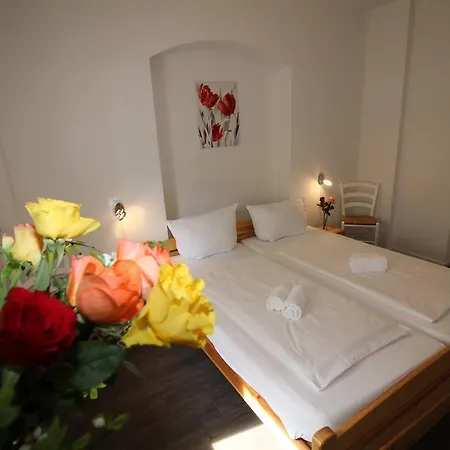 Rose & Sonnenblume Appartement